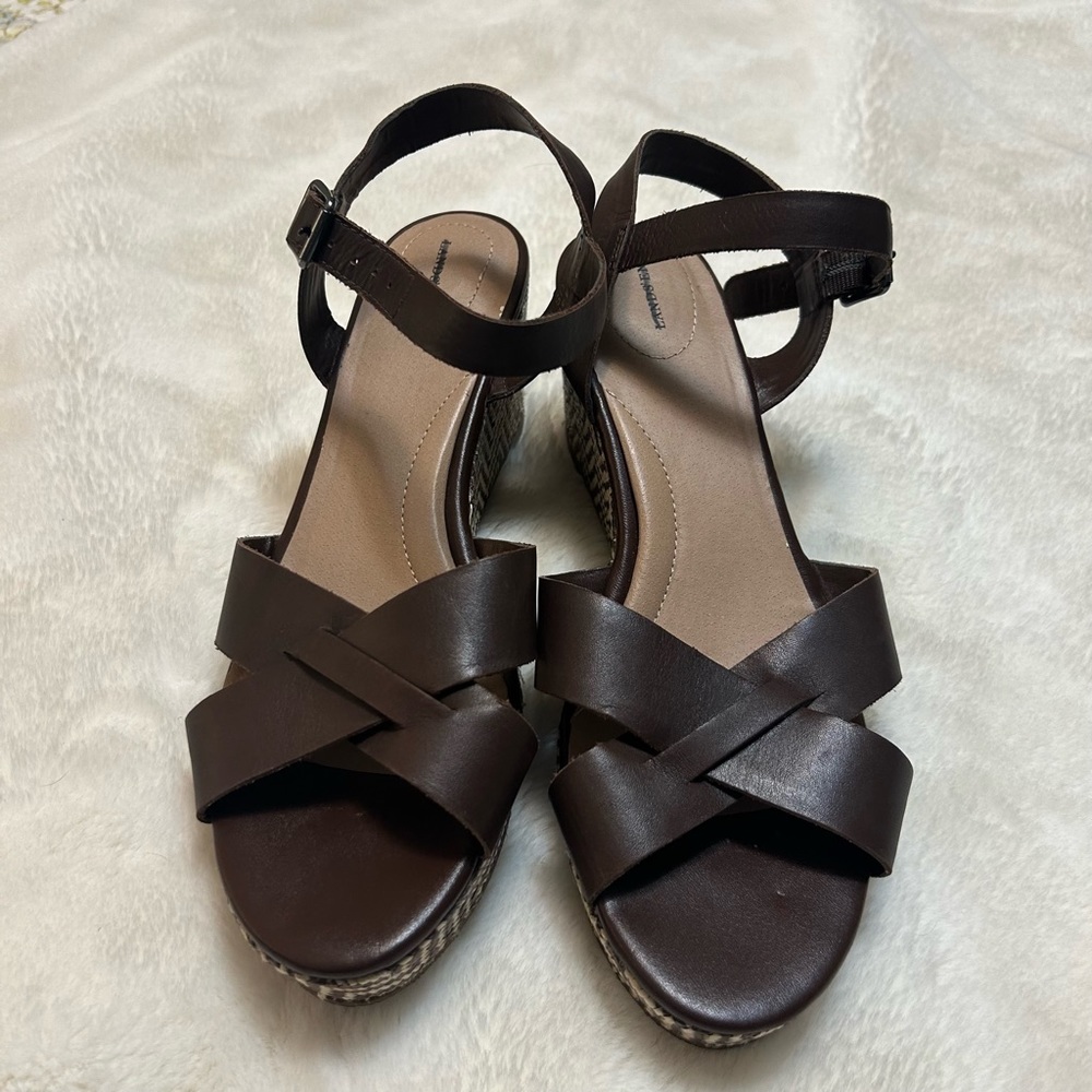 LANDS END LEATHER WEDGE SANDALS